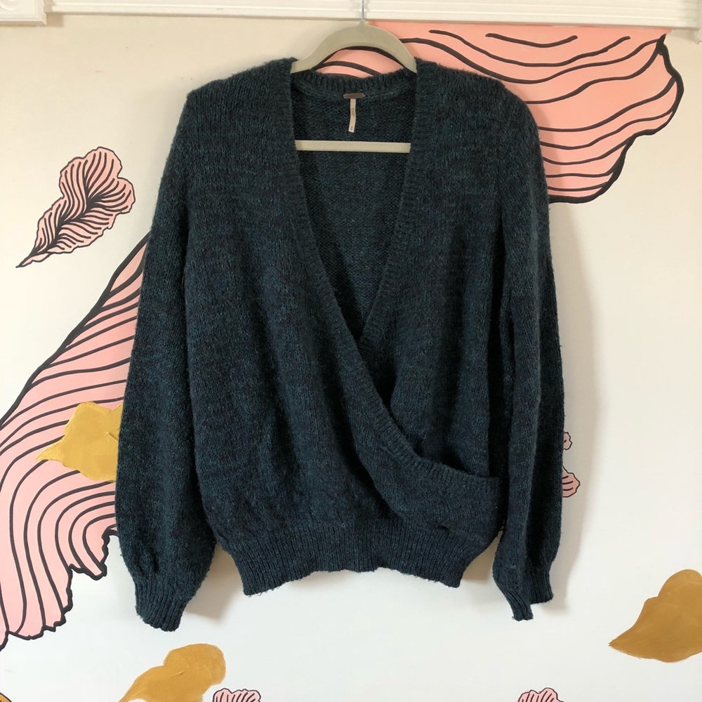 Free people sweater